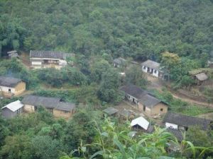 熱水沖新寨自然村 熱水沖新寨自然村