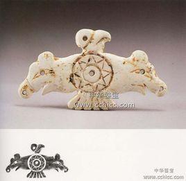 凌家灘玉鷹 凌家灘玉鷹