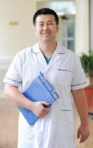 王曉健[整形外科專家]