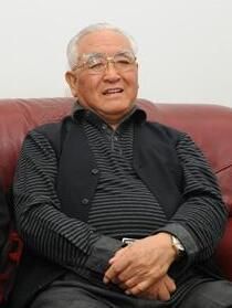 鍾一鳴[中國海洋石油集團有限公司原總經理、黨組書記]