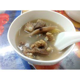 芡實排骨湯 芡實排骨湯