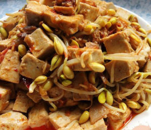 豆腐炒豆芽 豆腐炒豆芽