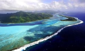 胡阿希內島 胡阿希內島