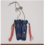 民國藍底盤金繡筆套 民國藍底盤金繡筆套