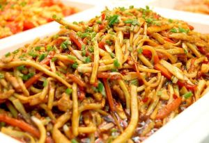 芹黃拌冬筍雞絲 芹黃拌冬筍雞絲