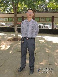 周長軍[四川省儀隴中學校教務處副主任]