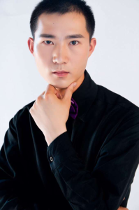 藏游網創始人康鑫