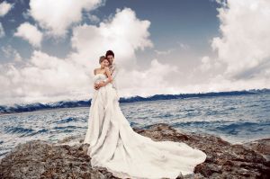 8848攝影——納木錯作品:給你我的手,像溫柔野獸,我們一直就這樣向前走,小手拉大手,一起郊遊。