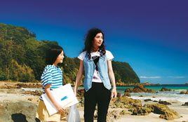 帶著狗騎上挎斗機車 帶著狗騎上挎斗機車