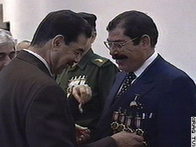 薩達姆與薩巴維(右)