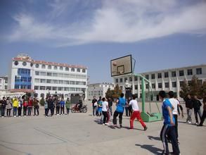 赤峰市大板一中 赤峰市大板一中