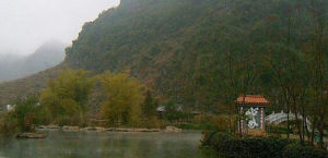 龍子祠泉 龍子祠泉