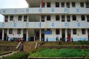 氈支寨自然村國小概貌