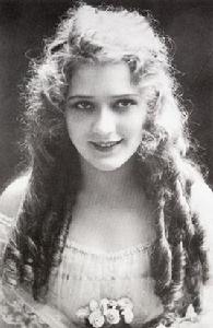 瑪麗·璧克馥 瑪麗·璧克馥