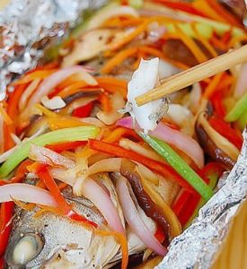 五色蔬菜焗烤海鱸魚 五色蔬菜焗烤海鱸魚