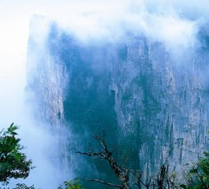 張家界天門山鬼谷洞 張家界天門山鬼谷洞