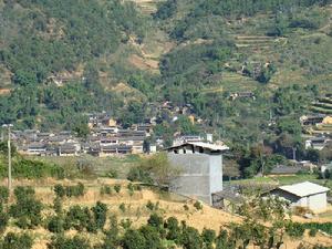 上寨自然村[雲南省鳳慶縣營盤鎮下轄村]
