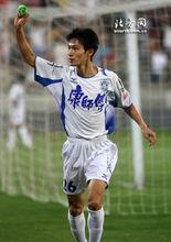 足球運動員曹陽