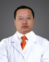 王洪[著名整形美容專家]