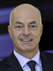 安格[《鎧甲勇士》系列之《鎧甲勇士獵鎧》中人物]