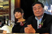 宗馥莉與父親宗慶後