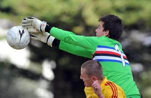 安德雷亞&middot;托佐