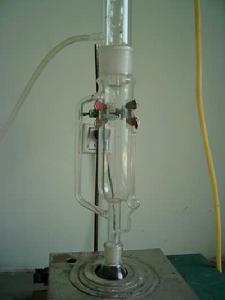 索格斯利特萃取器