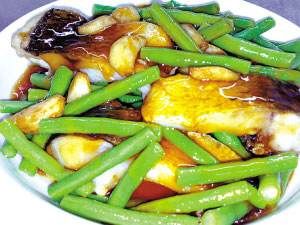 豆角燜鯪魚腩 豆角燜鯪魚腩