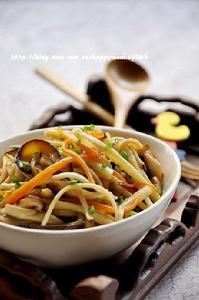 胡蘿蔔炒茭白絲 胡蘿蔔炒茭白絲