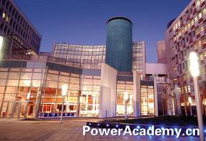 格拉斯哥卡利多尼亞大學