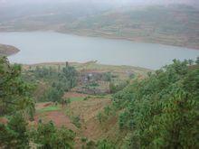 大石埂村 大石埂村