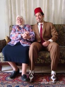 《祖母,一千次》 《祖母,一千次》