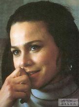 莉娜&middot;奧琳