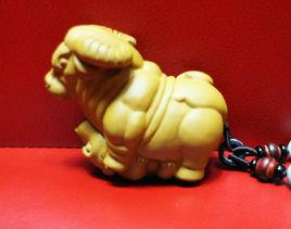 牛壓熊手把件 牛壓熊手把件