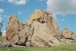 駱駝石[河北省昌黎縣駱駝石]