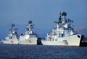 （圖）中國海軍艦艇編隊
