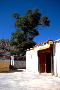 十世班禪大師故居 十世班禪大師故居