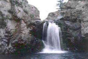 紅花爾基河瀑布 紅花爾基河瀑布