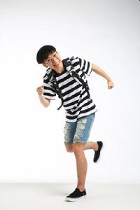 人工智慧[2016年鄭小岳執導電影]