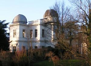 建於1860年萊頓天文台的第二座建築