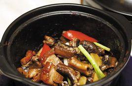 黃鱔啫啫煲 黃鱔啫啫煲