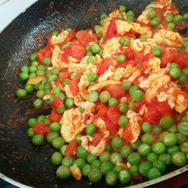 西紅柿炒豌豆 西紅柿炒豌豆