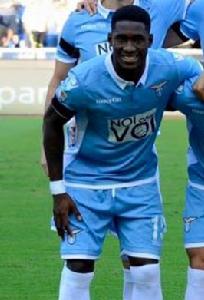 巴斯托斯[安哥拉足球運動員]