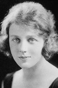 愛德娜·貝斯特 愛德娜·貝斯特