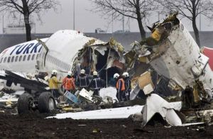 阿姆斯特丹2·25空難