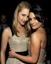 《歡樂合唱團》劇照