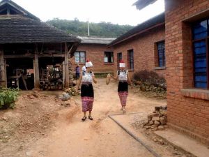 曼么耐村 曼么耐村