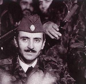 1991年10月，杜達耶夫當選車臣總統並公布車獨立。