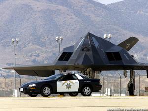 B-2隱形戰略轟炸機