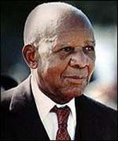 海斯廷斯·卡穆祖·班達 海斯廷斯·卡穆祖·班達